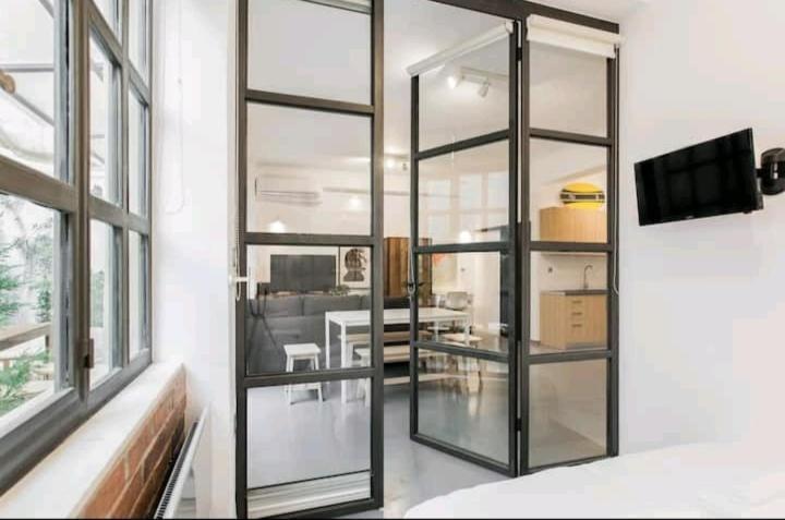 Fashionable Base In Central Athens In The Old Tailor Factory 외부 사진
