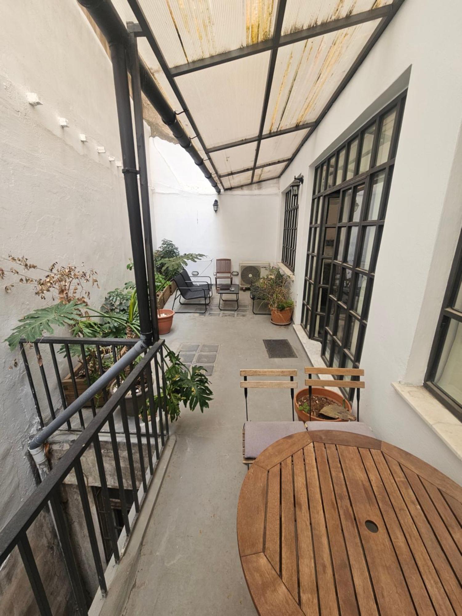 Fashionable Base In Central Athens In The Old Tailor Factory 외부 사진